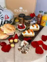 Desayuno/Once para dos Especial Amor Desayuno/Once para dos Especial Amor